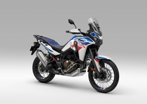24YM_Africa_Twin_DCT